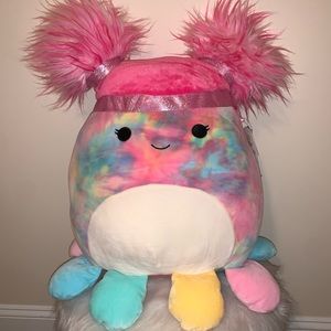 Opal Octopus squishmallow